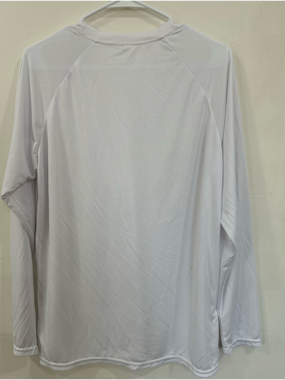 bundle 3 pcs NWOT Long-Sleeve Crew Neck size M - Picture 8 of 9